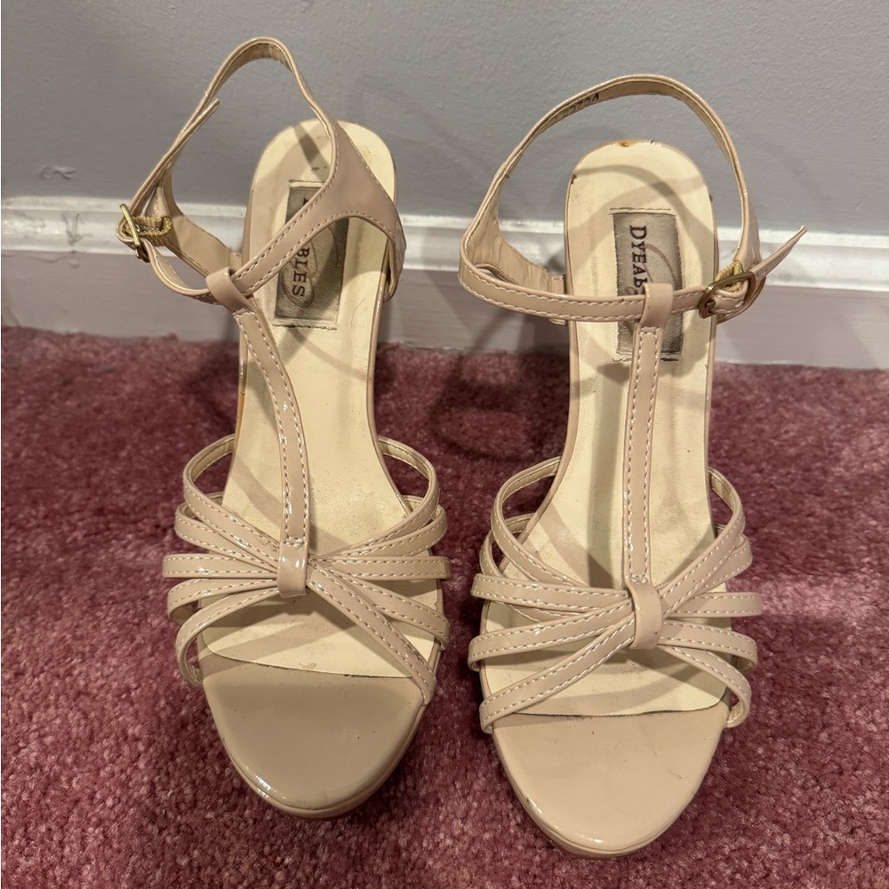 Dyables Heels